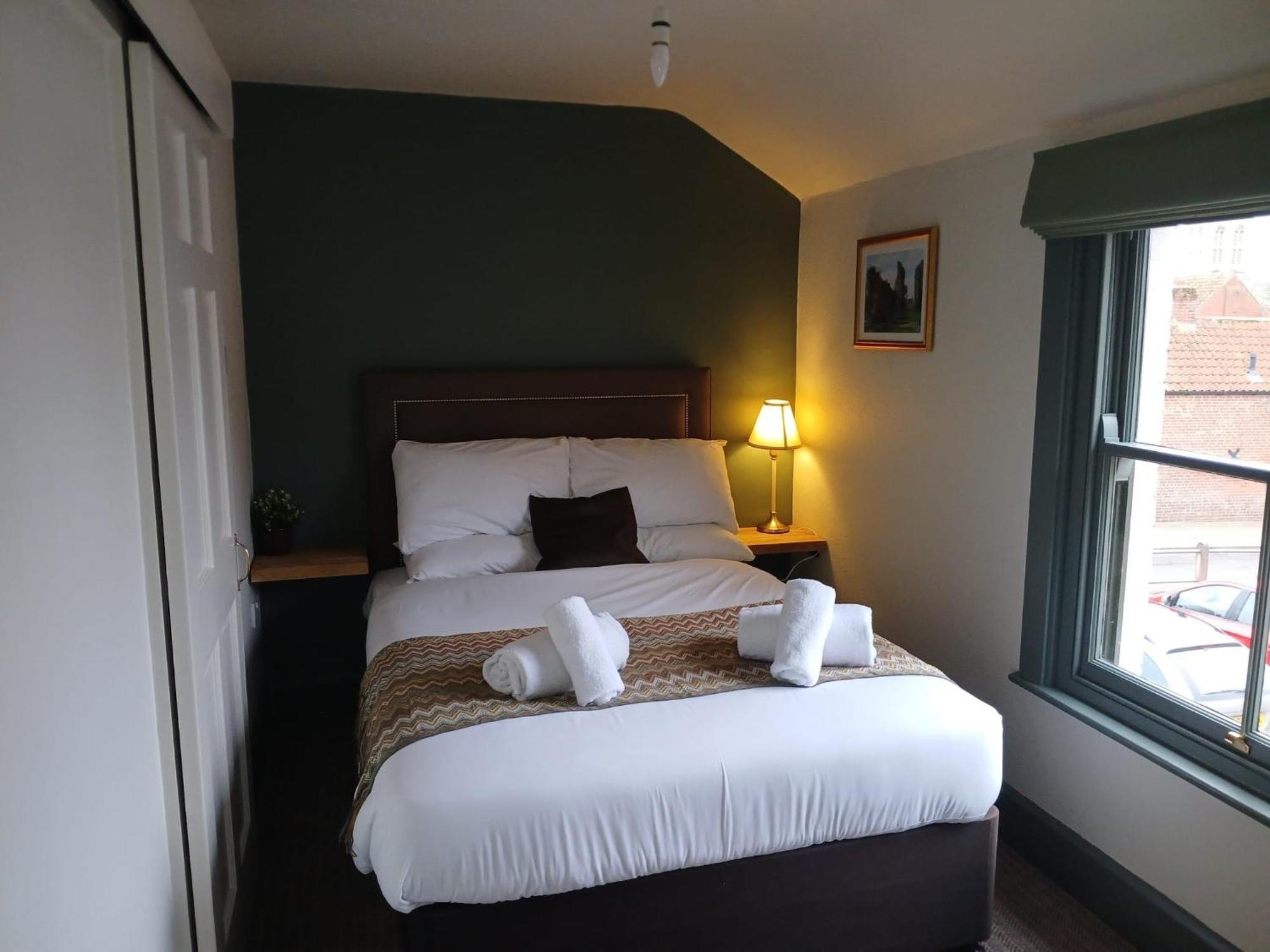 The Whod A Thought It Bed & Breakfast Glastonbury Exterior photo